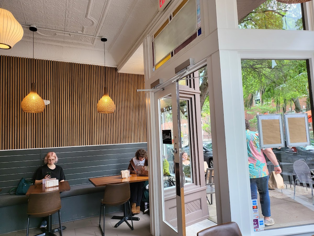 Nom Nom Poke Shop - Photo 7