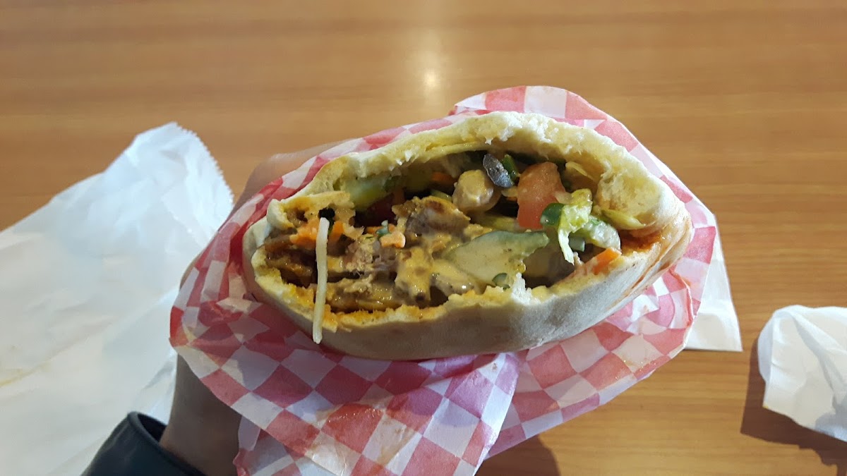 Falafel Express Restaurant - Photo 3