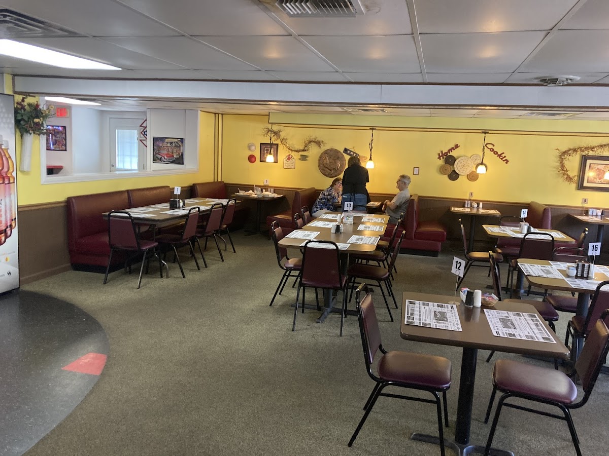 Hobo's Family Restaurant