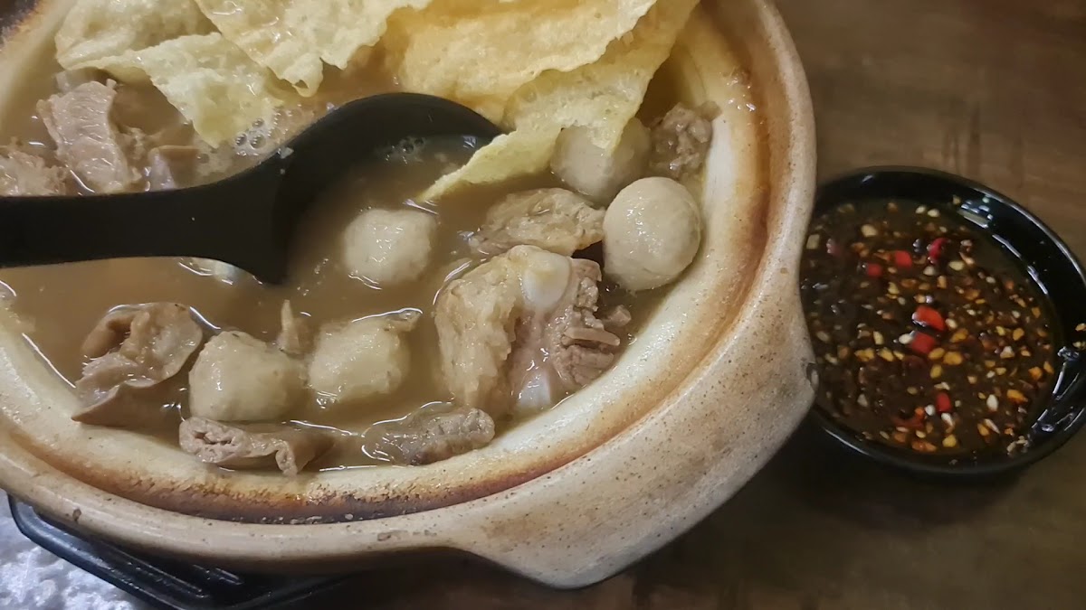 Springvale Kopitiam 東昇肉骨茶 - Photo 1