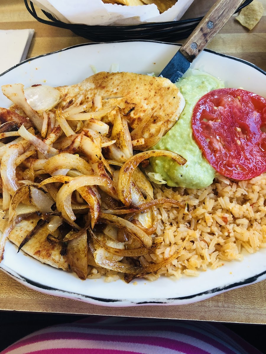 El Maguey Mexican Restaurant - Photo 7