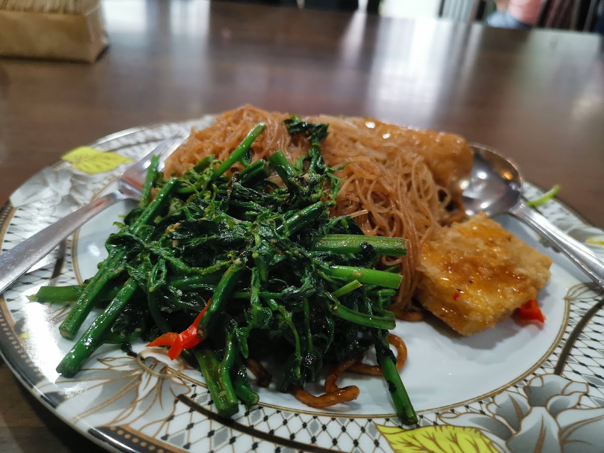 Zheng Teck Vegetarian Restaurent - Photo 1