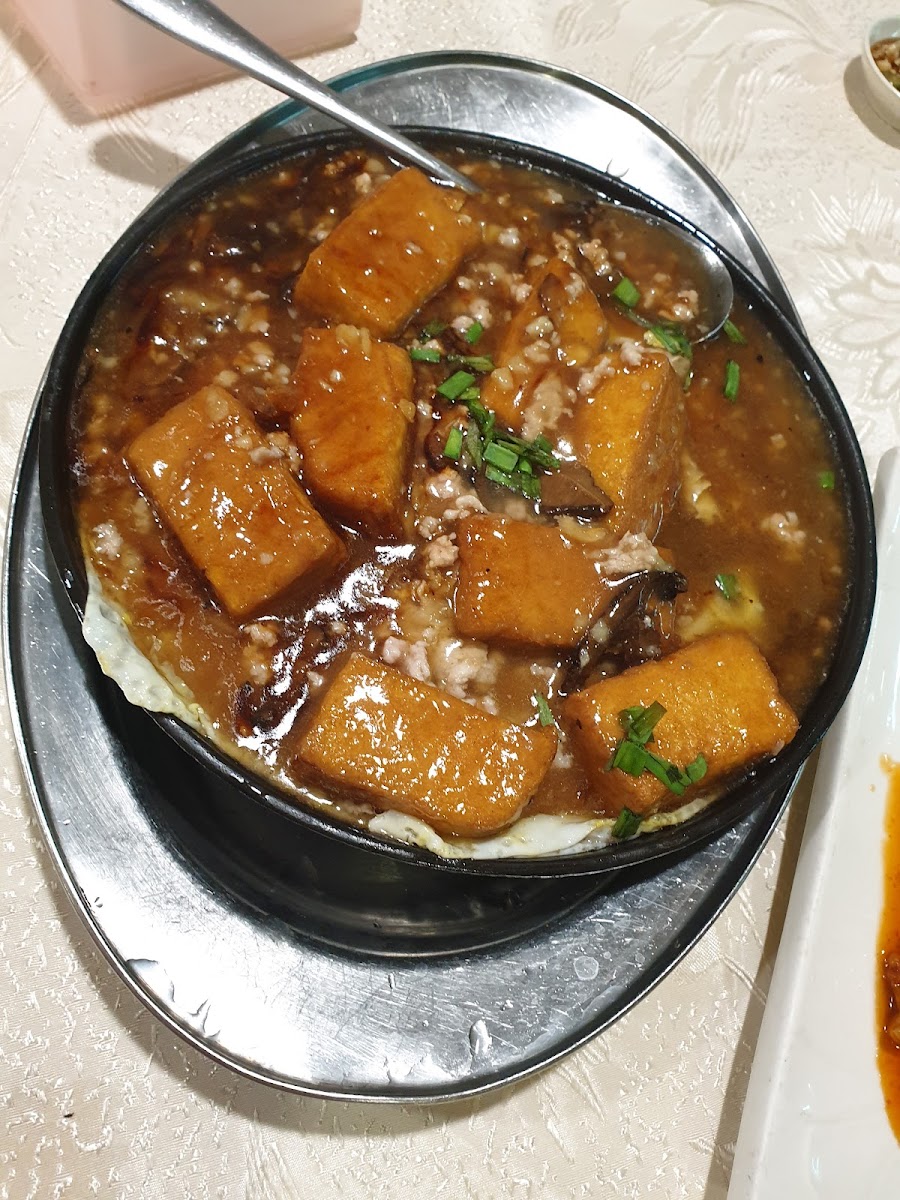 Green Bamboo Seafood Restaurant - Photo 8