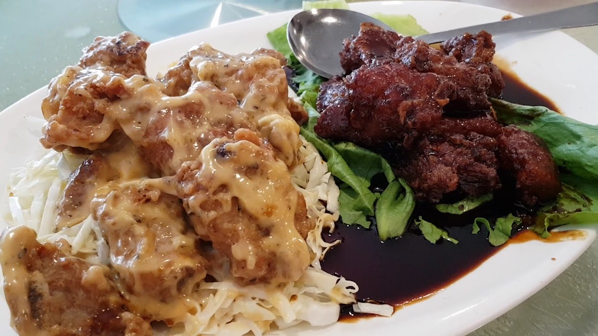 Green Bamboo Seafood Restaurant - Photo 1