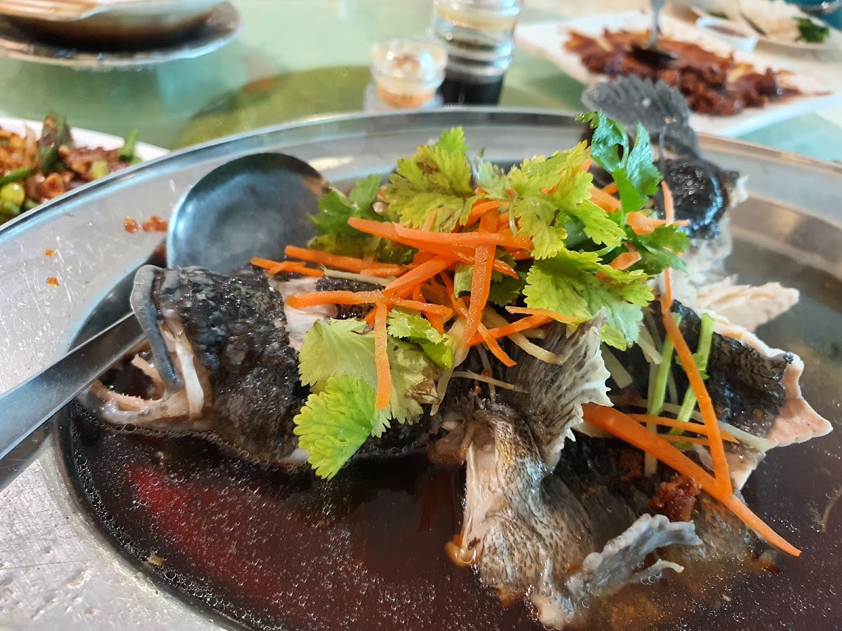 Green Bamboo Seafood Restaurant - Photo 6