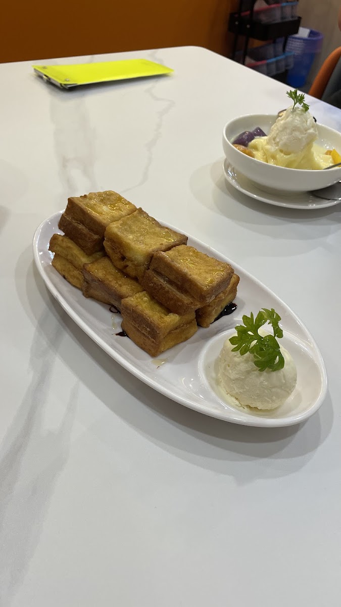 Q House Cheras Taman Sri Bahtera 港湾茶餐厅 - Photo 8
