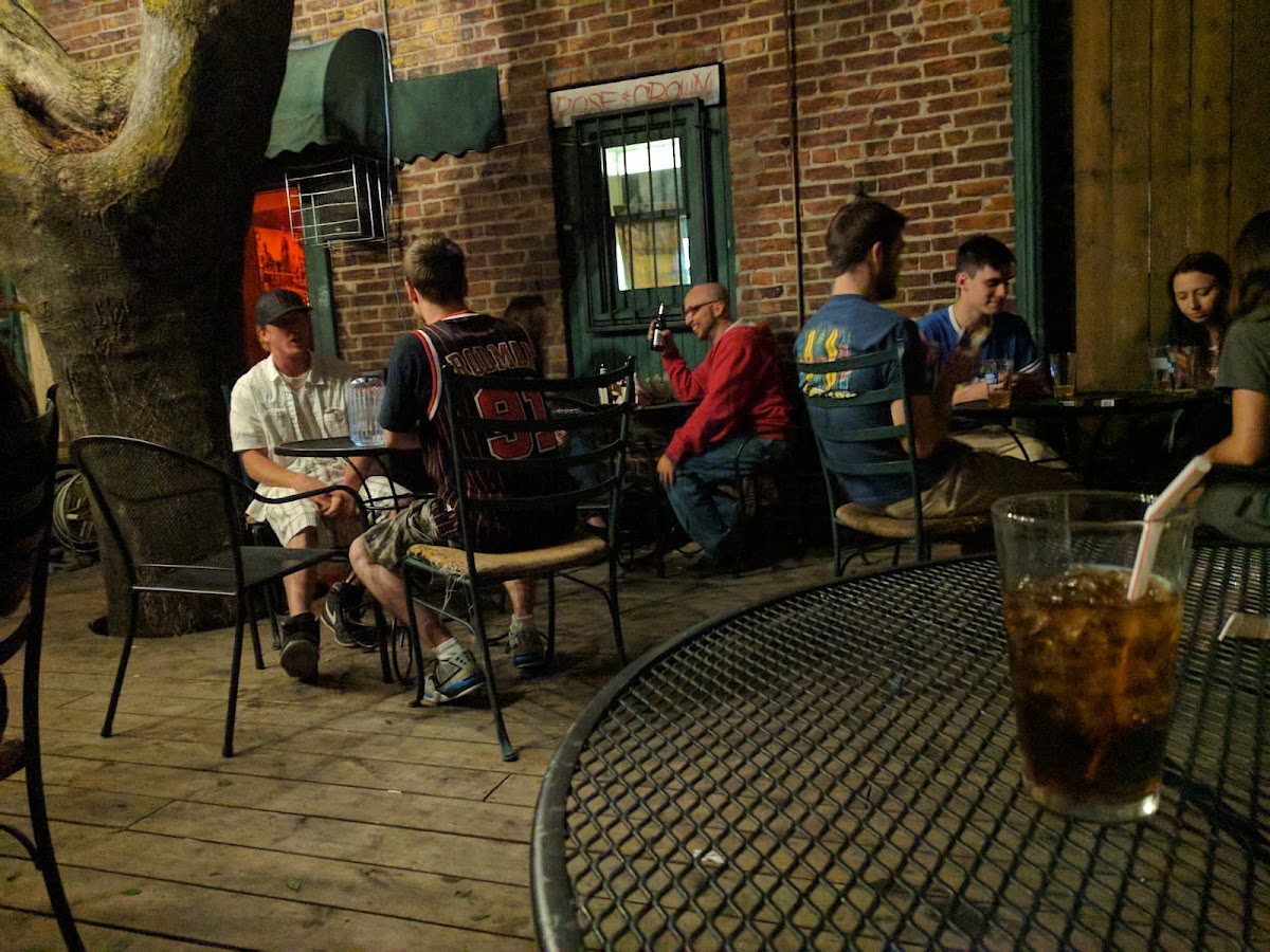 Rose & Crown Pub - Photo 4