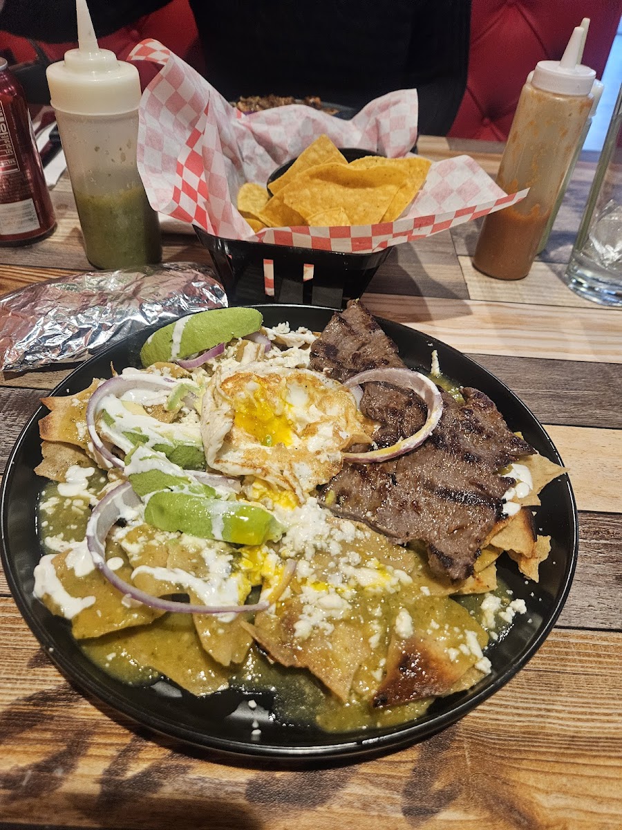 Oaxaca Cuisine Bar & Grill - Photo 7