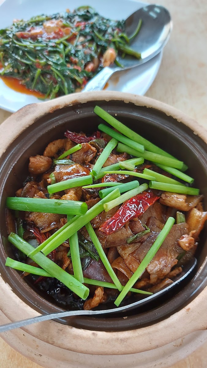 BAO XIANG SEAFOOD RESTAURANT - Photo 6