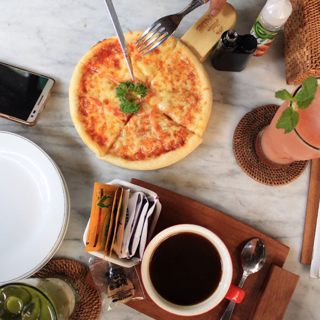 Bulhogi Pizza