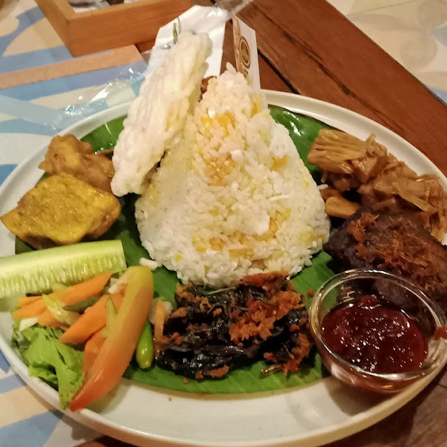 Nasi Campur