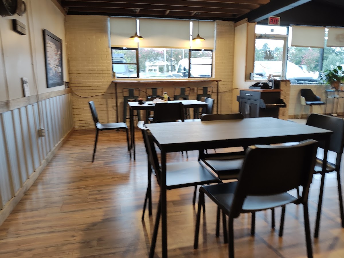 Lost Pines Coffee Company - Photo 2