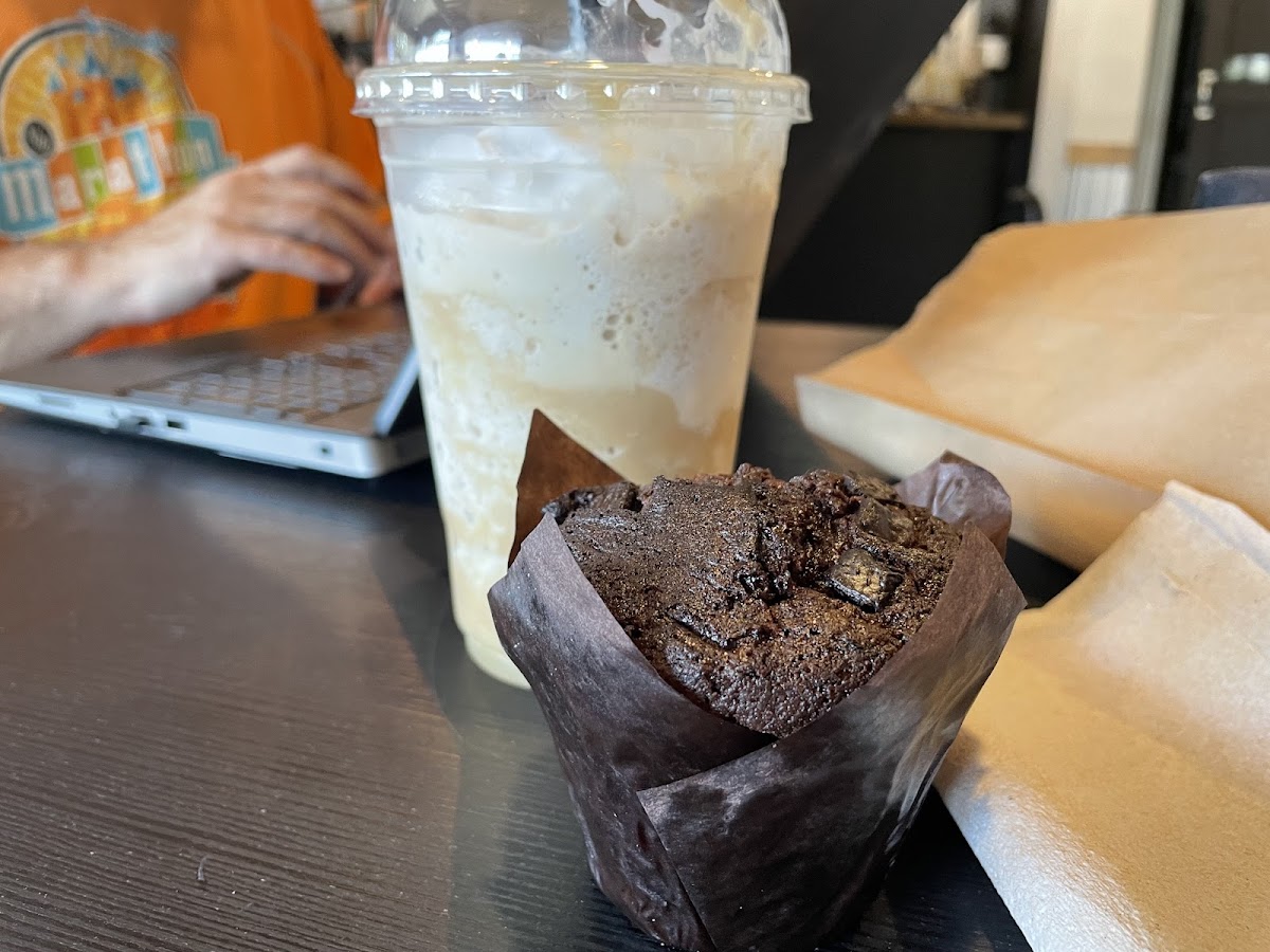 Lost Pines Coffee Company - Photo 7