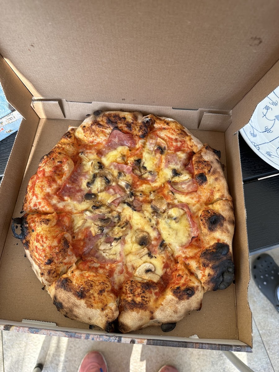 Pizza Triangolo - Photo 9