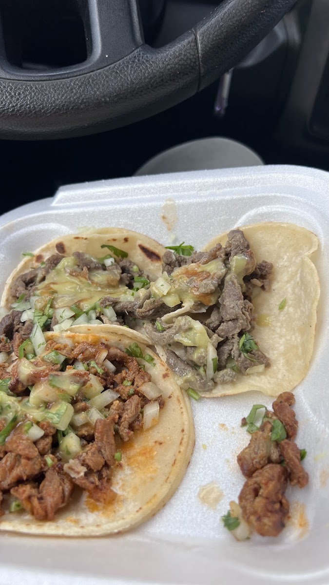 El Mexicano #3 - Photo 6