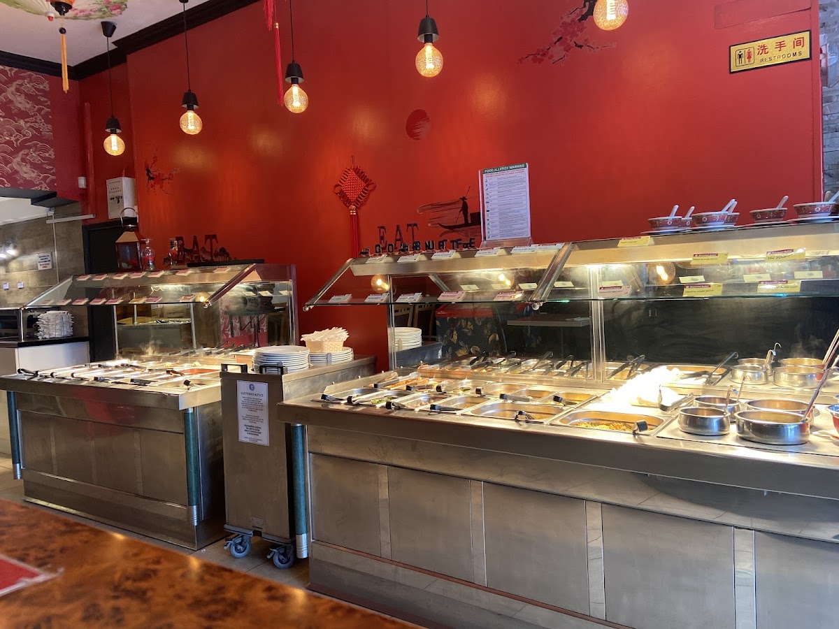 Gourmet Buffet - Photo 9