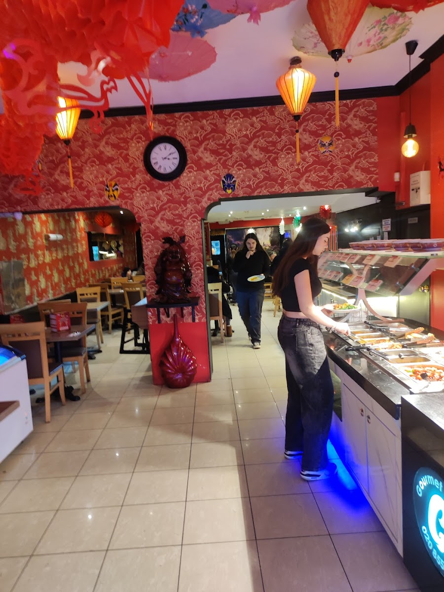 Gourmet Buffet - Photo 6