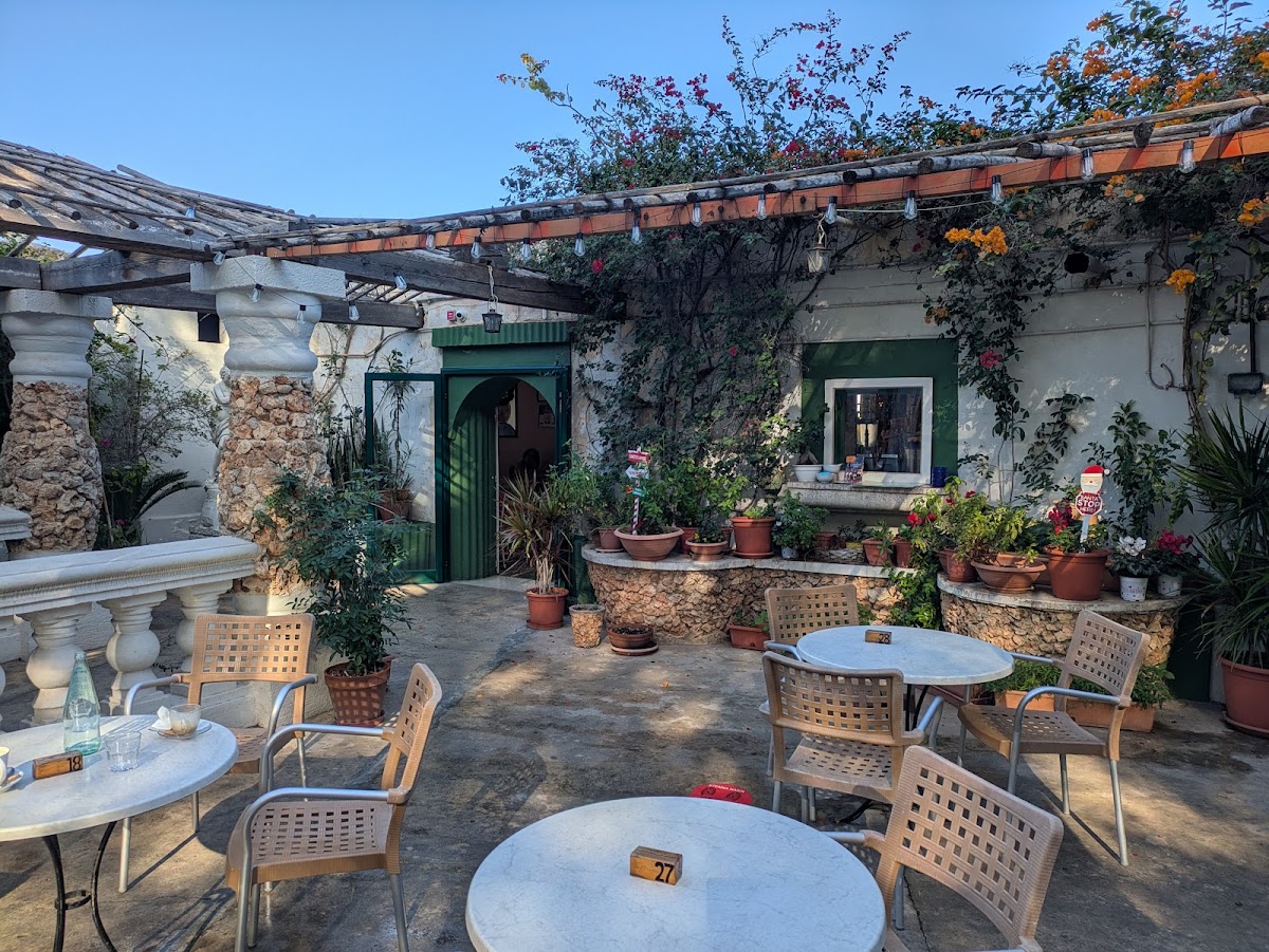 Café Riche - Photo 5