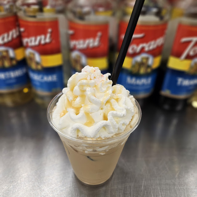 Caramel Cheescake with Whipped Cream