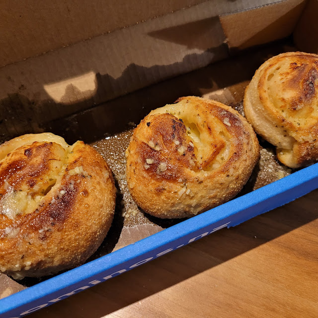 Cheese and Spice Spiral Roll