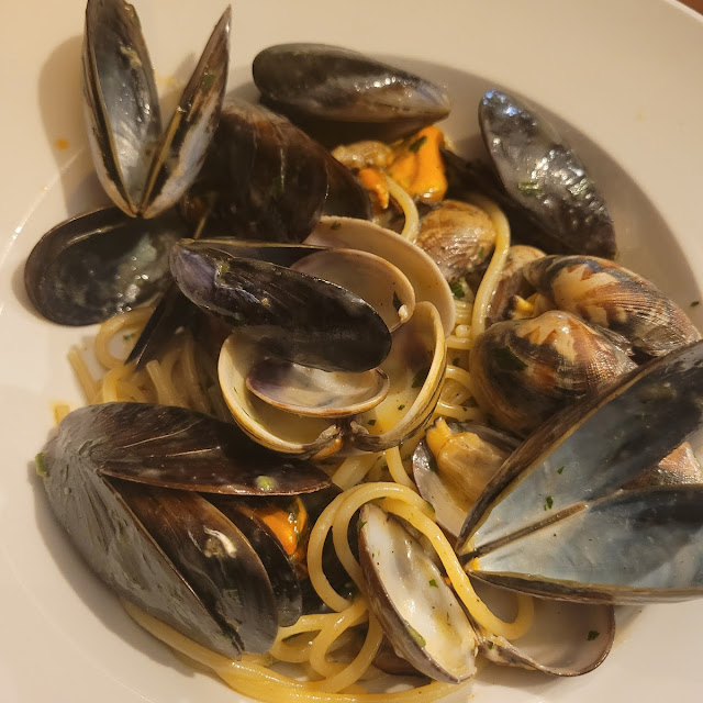 Spaghetti Con Cozze E Vongole
