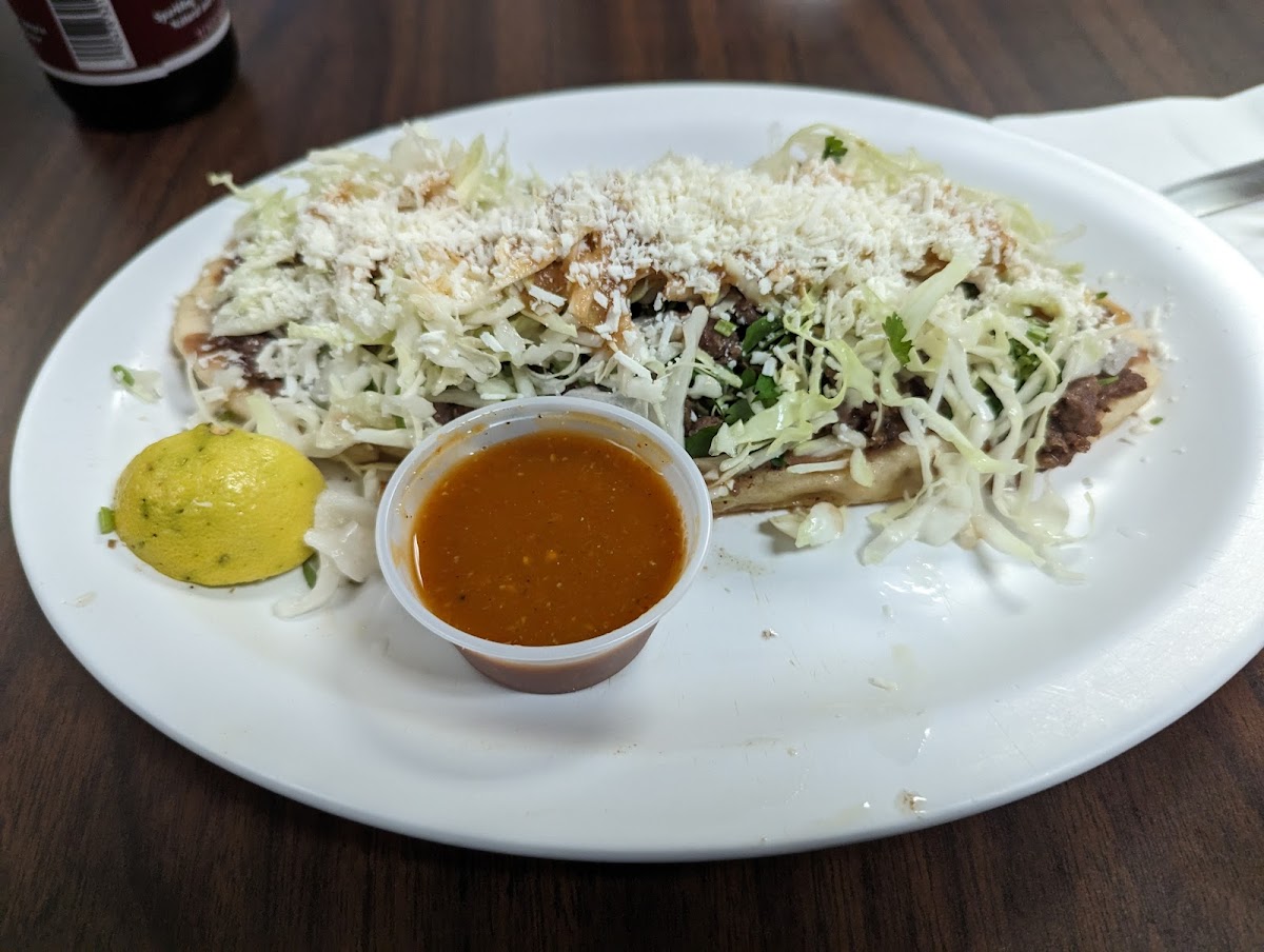 Taqueria Ixtlan - Photo 3