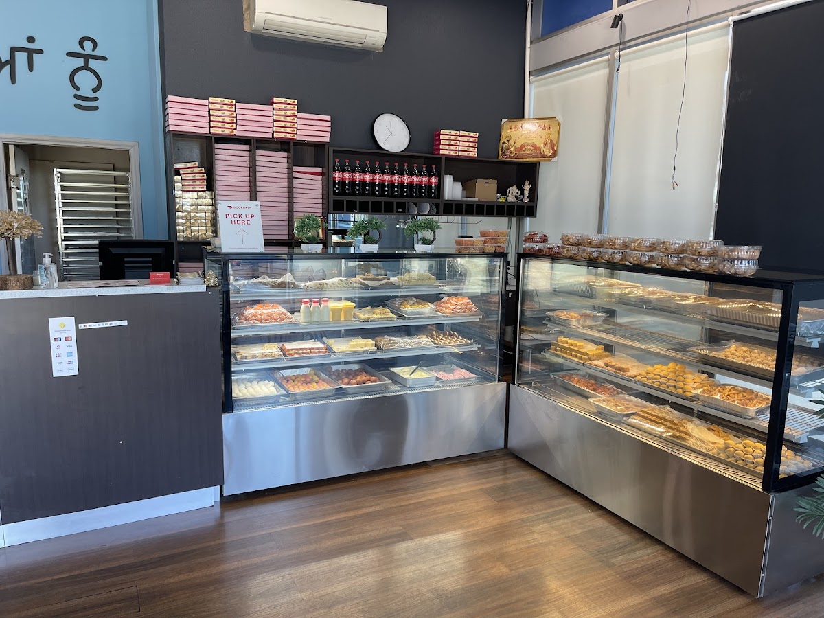 Shahi Sweets & Dhaba