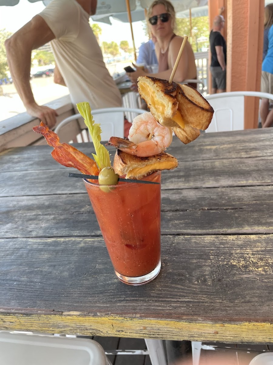 Oyster Shucker Craft & Draft - Photo 2
