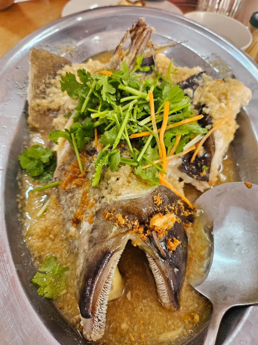 鄉里河鱼饭店 Restoran Village BT - Photo 3