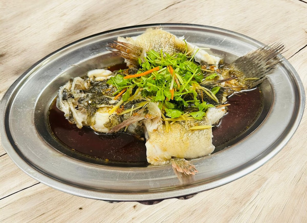 鄉里河鱼饭店 Restoran Village BT - Photo 4