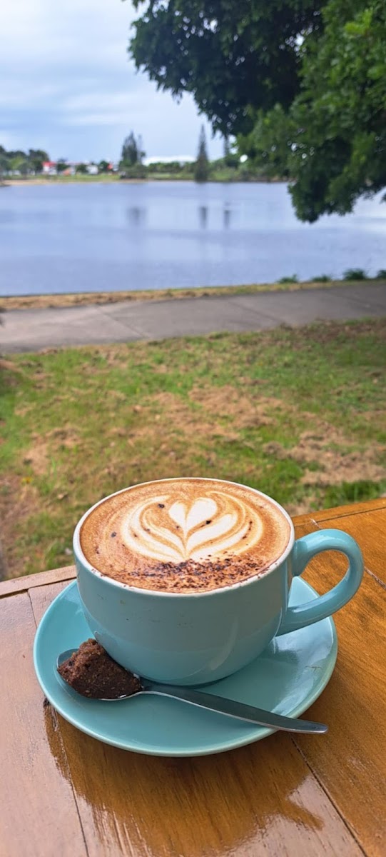 Back to Basics Organic Cafe - Photo 4