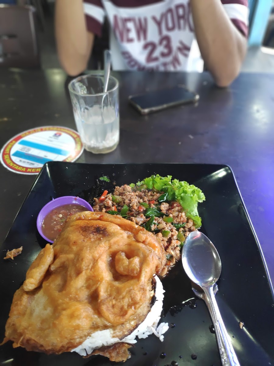 Awan Tomyam - Photo 7