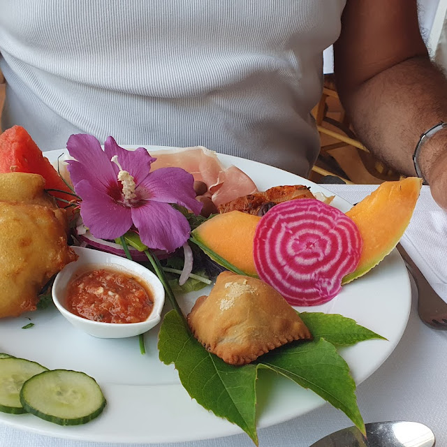 Assiette Decouverte