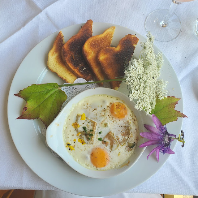 Eggs with Foie Gras