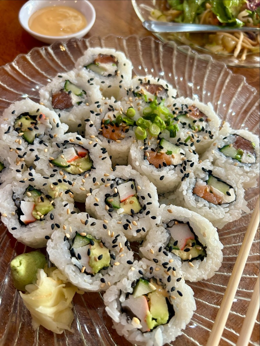 Fusion 1 Cafe - Photo 2