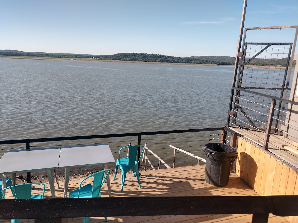 Krab Kingz On The Lake - Photo 3