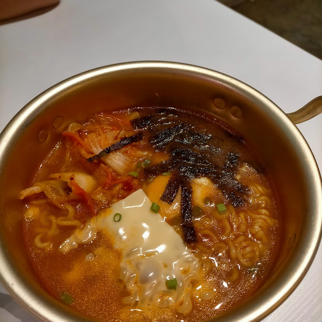 Korean Kimchi Ramyun Noodle Soup