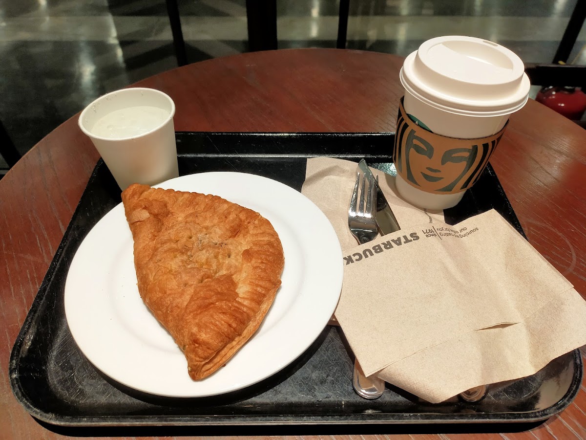 Starbucks Ayala North Exchange - Photo 6