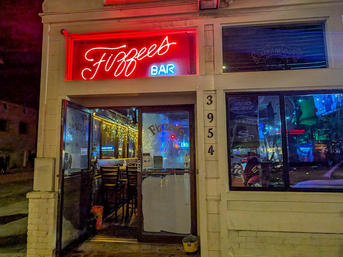 Fizzee's - Photo 6