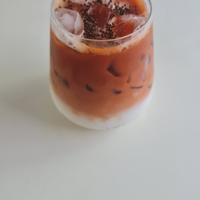 Iced Black Tea Latte Kuakul Style