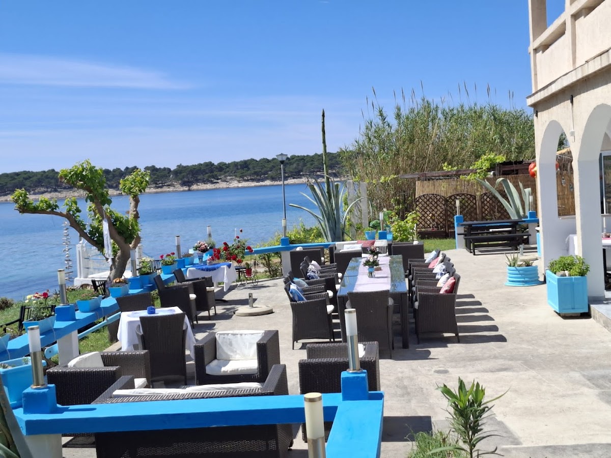 Food & Bar Punta Artic - Photo 2