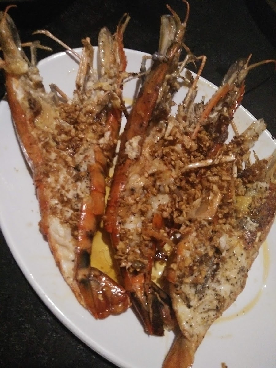 Hapag Luntian Restobar - Photo 7