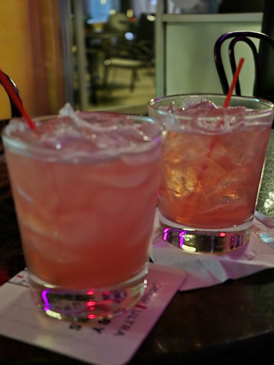 Muldoon's the Patio - Photo 3
