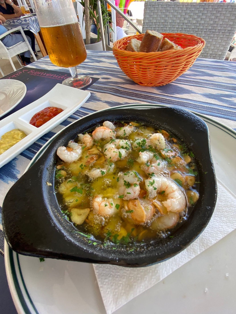 Restaurante El Leon Rojo - Photo 2