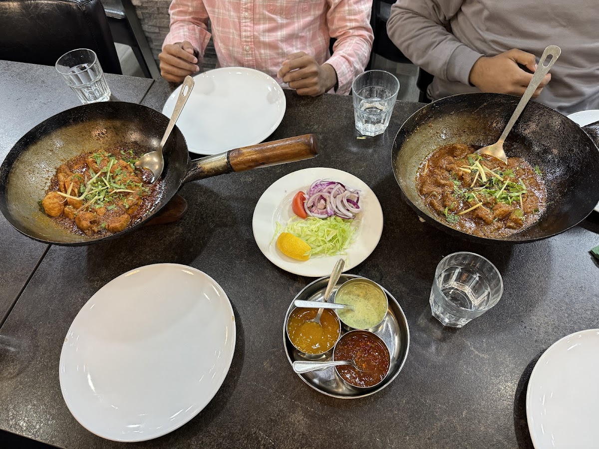 New Desi Dera - Photo 7