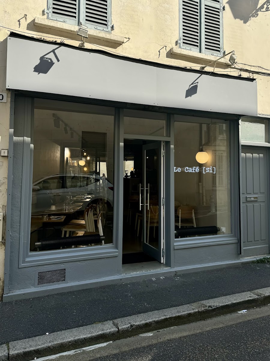 Le café [si]