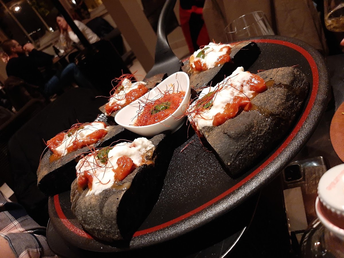Turonda pizza · bistrot · drinks - Photo 9