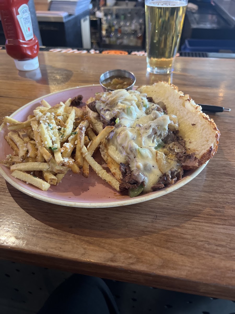Park & Co - Photo 8