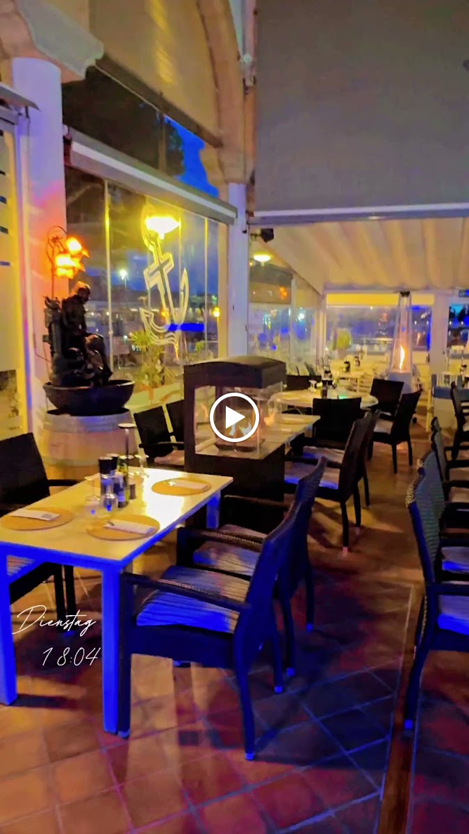 Restaurant Azul de Mar - Photo 1