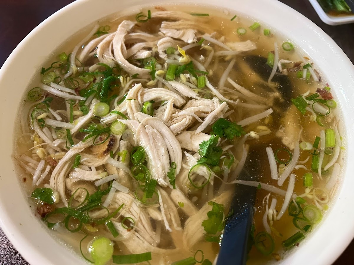 Anh’s Vietnamese Food - Photo 9